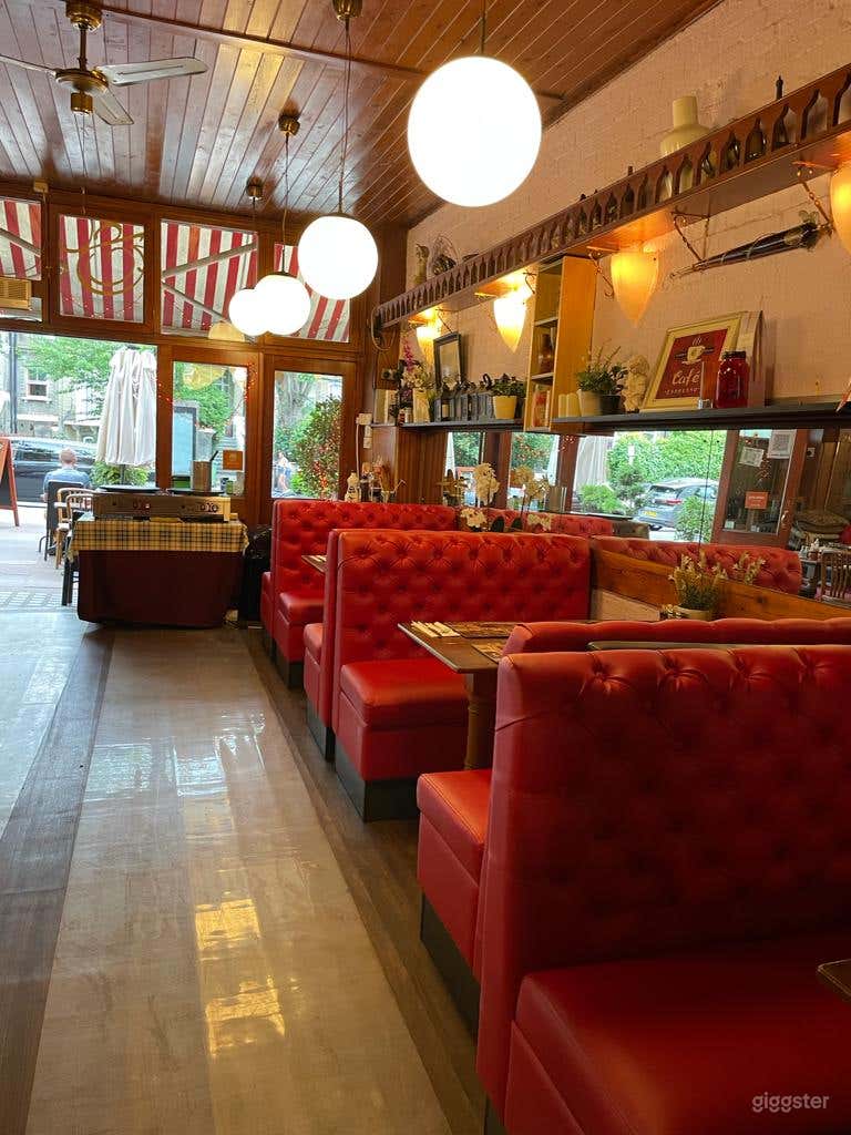 Chez Nous Café Photo 3