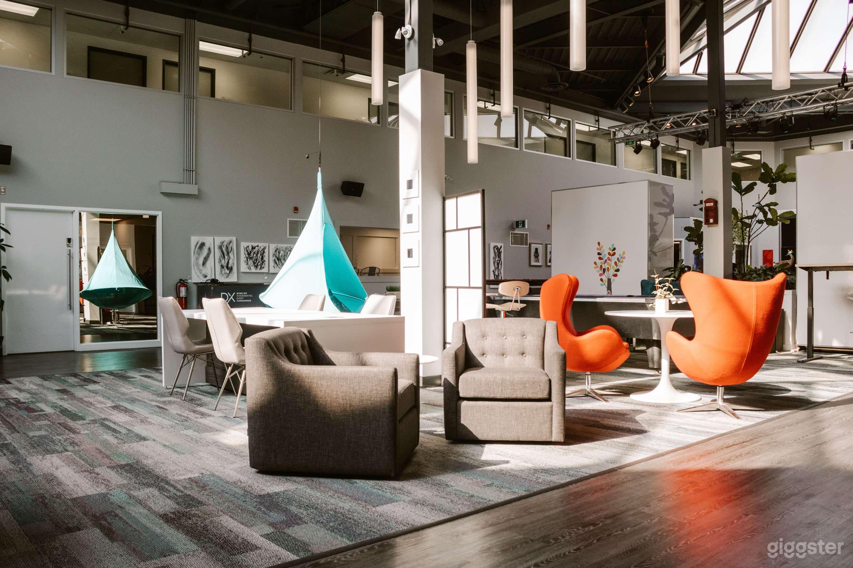 Bright Open Multi Function Event Space Photo 1