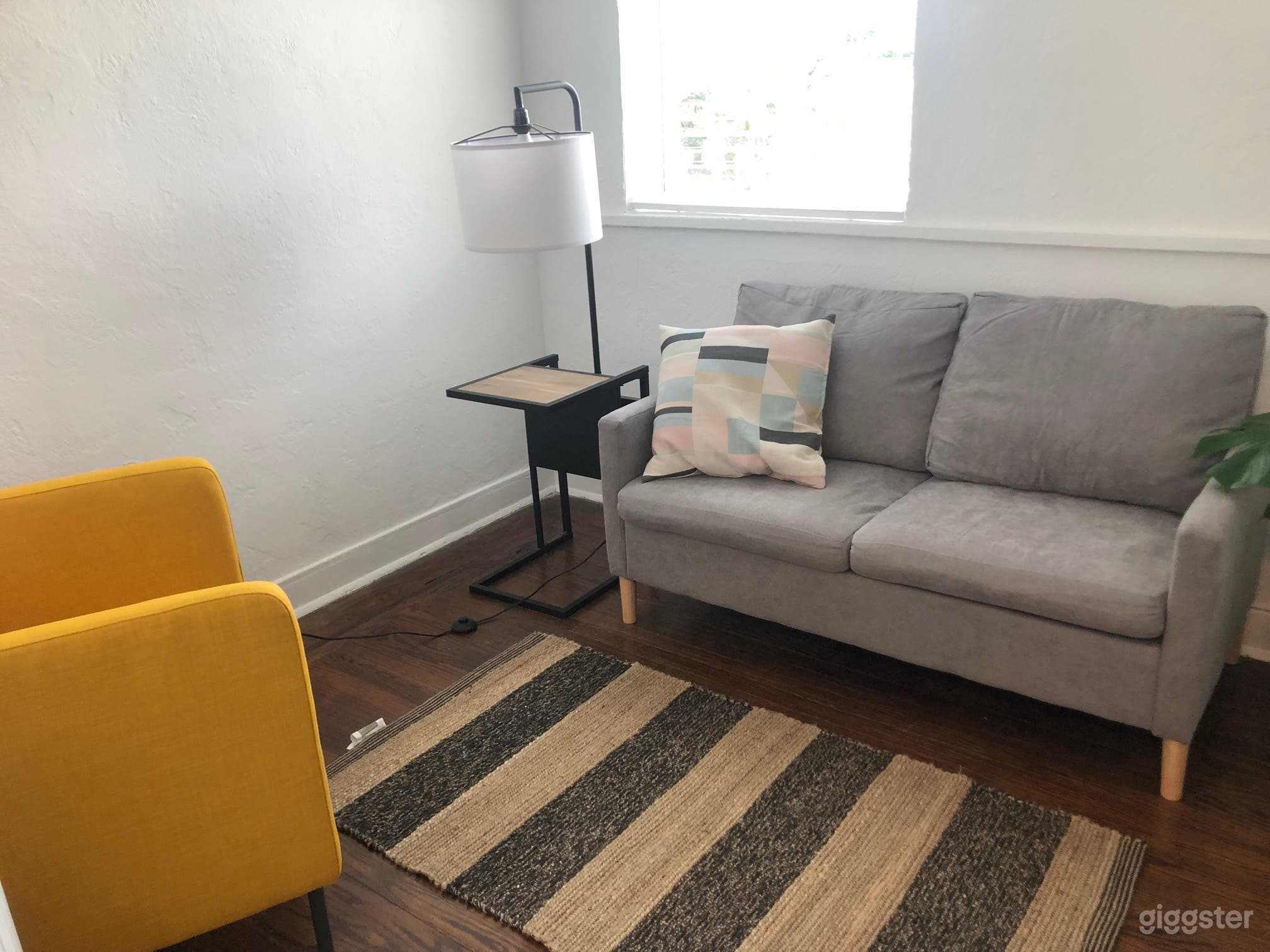 Art-deco building with amazing location  Photo 4