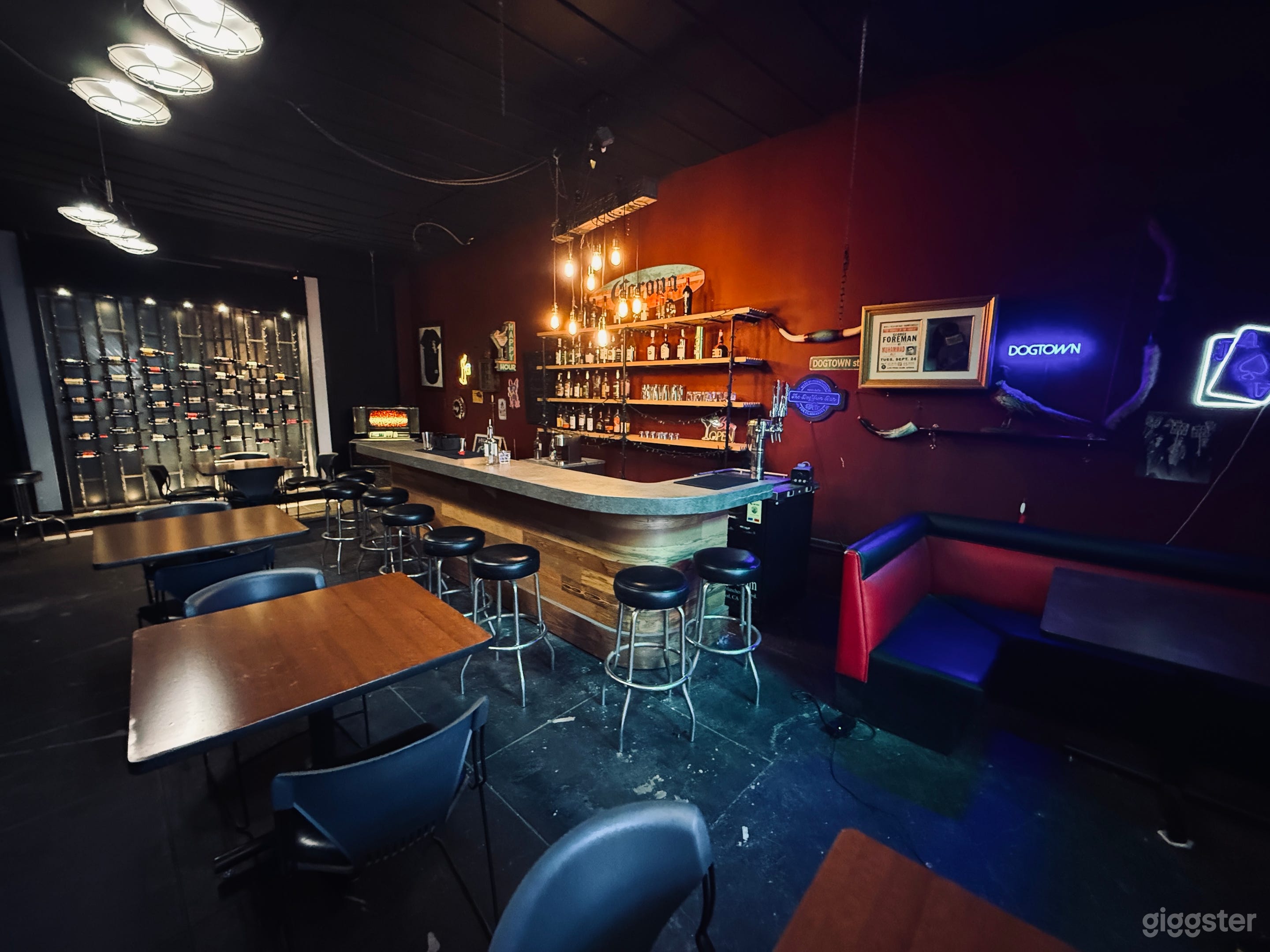 Dive Bar Standing Set DTLA Whiskey Bar & Tavern Rustic Photo 4