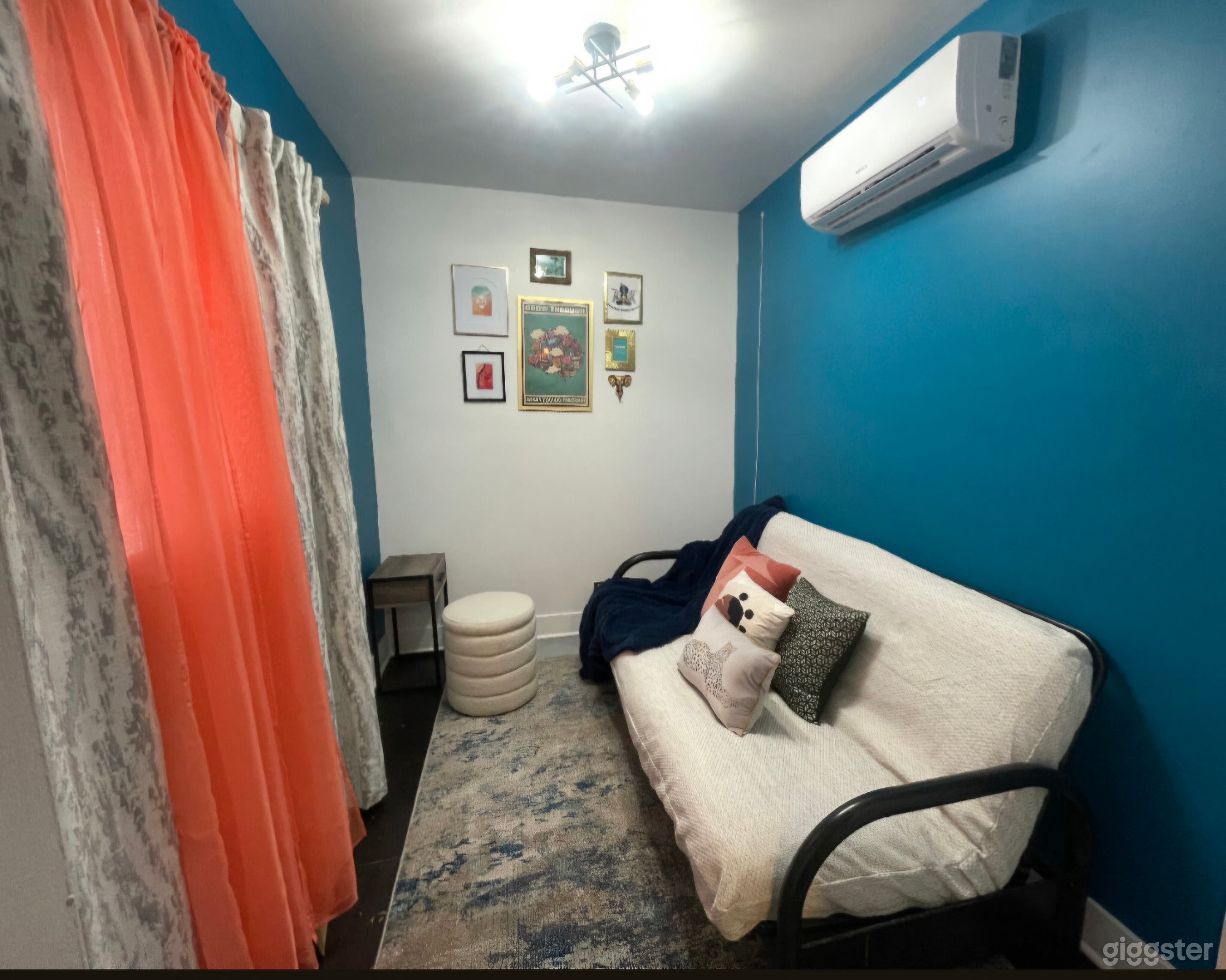Office Rental Space in Chicago Photo 3