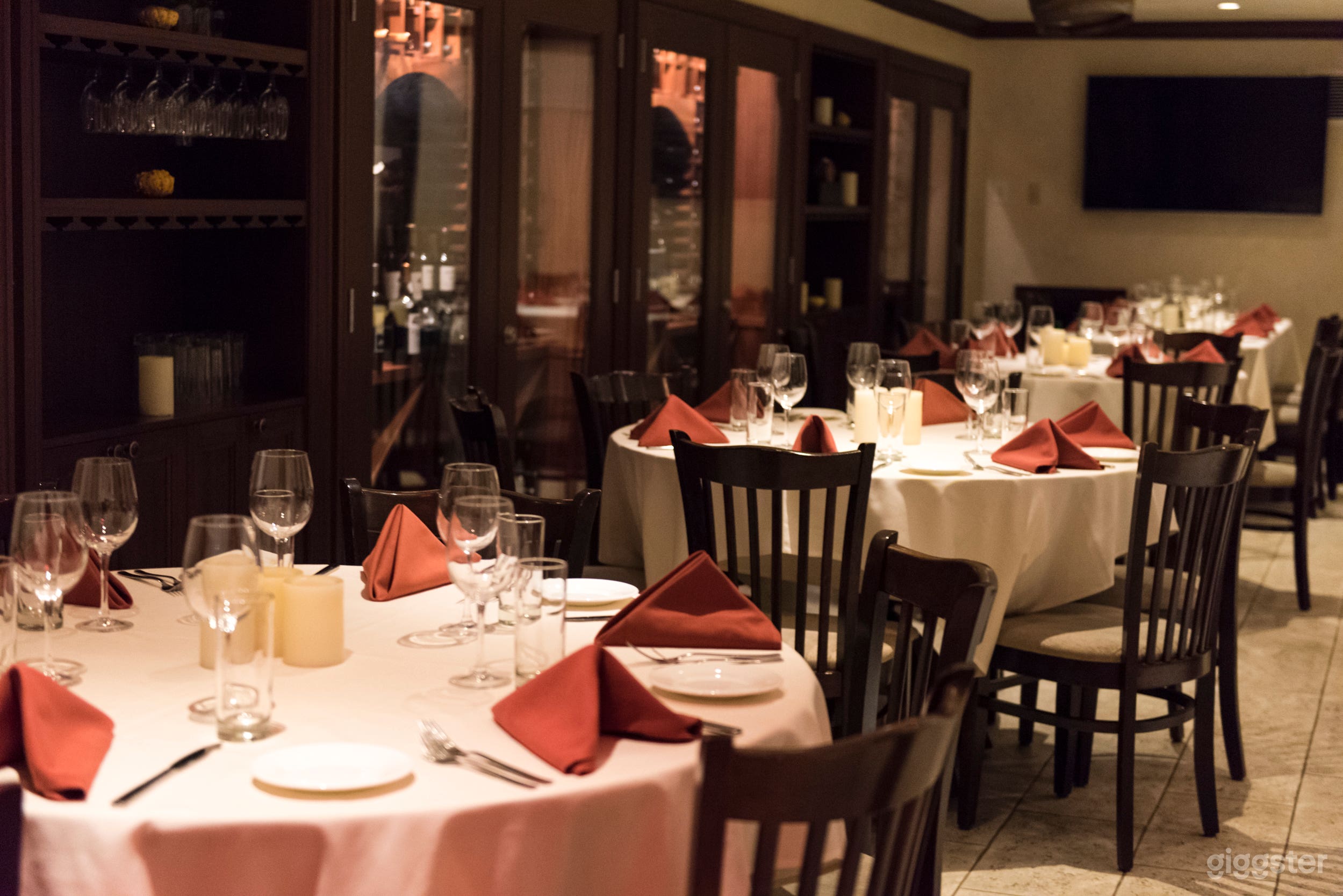 The Wine Cellar  Photo 4