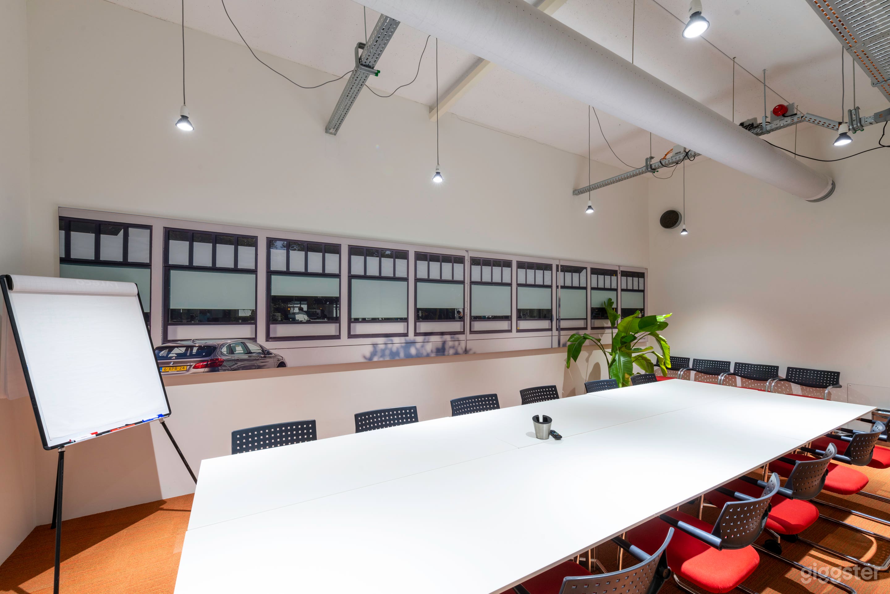 Room5 – 45 m² vergader- 26 workshopruimte Foto 3