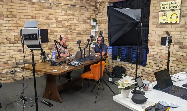  Studio completamente attrezzato per podcast e creazione di contenuti a Minneapolis 