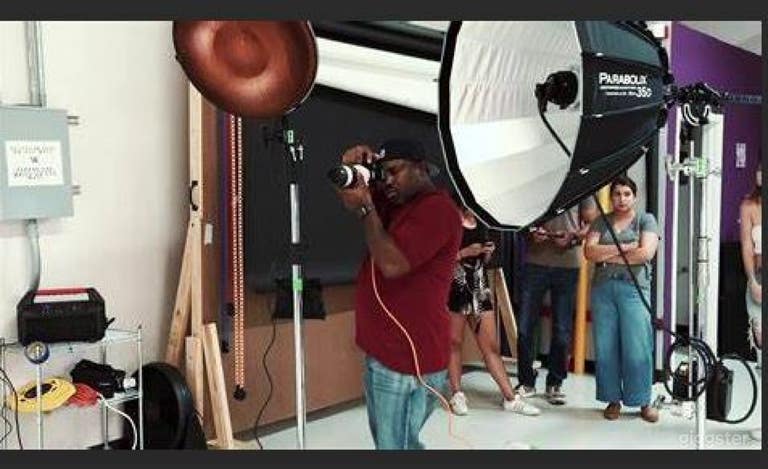   Photography studio in the heart of the NRG area 