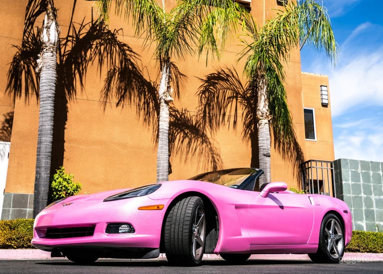   **BARBIE PINK CORVETTE** 