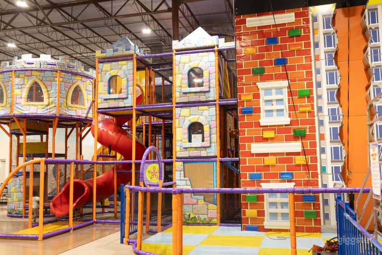  Colorful Indoor Playground for Events & Filming 