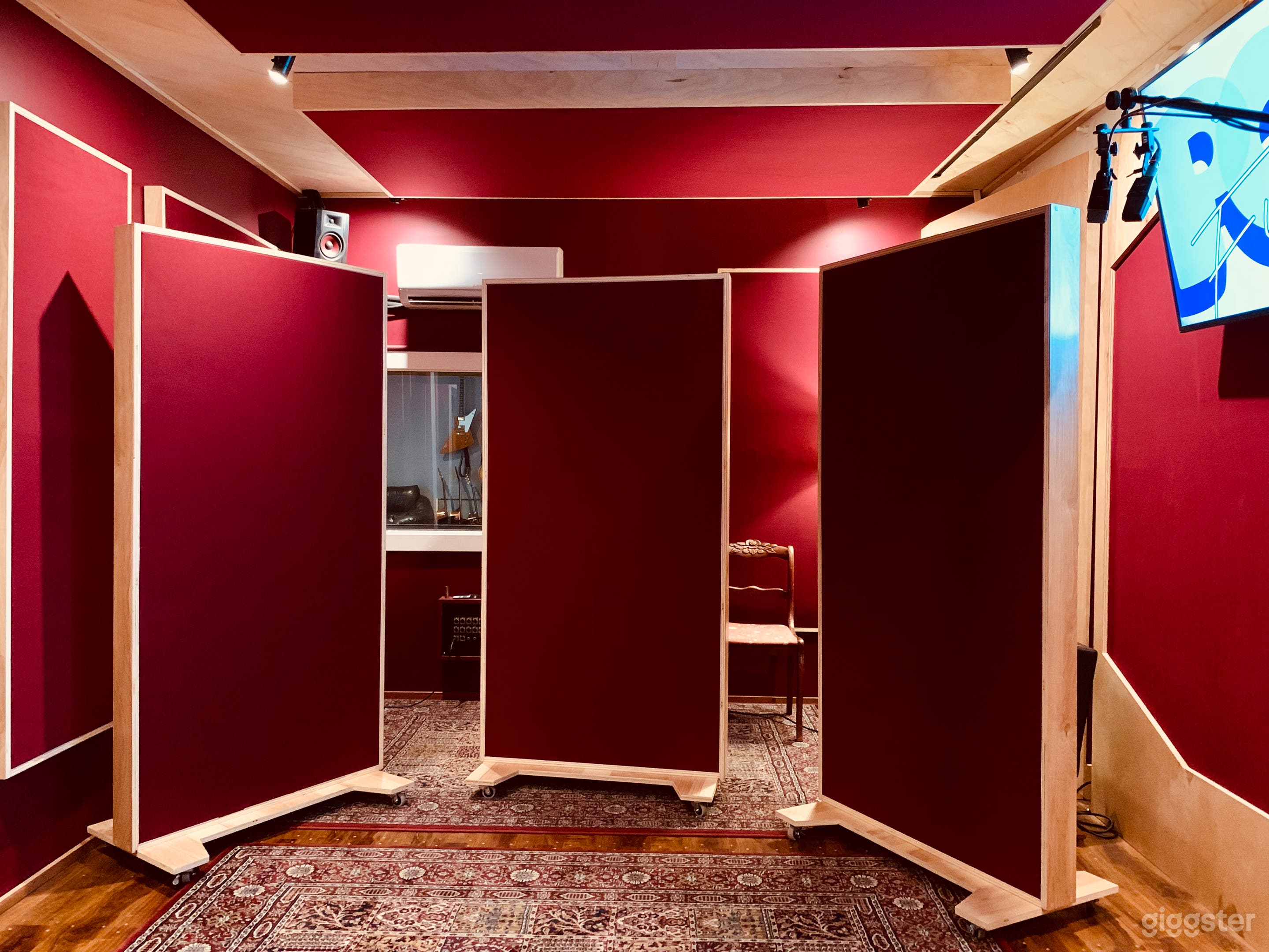 Custom built Recording Studio in Highland Park Photo 4