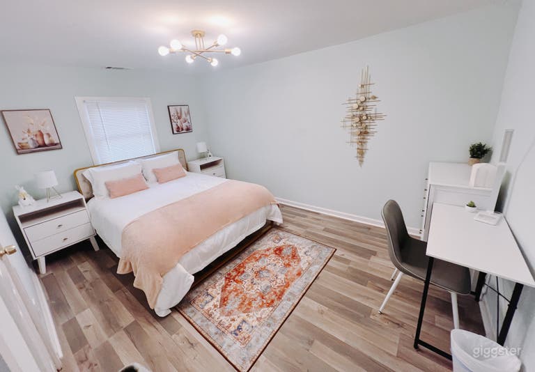  Charming Savannah 2BR | Pet Friendly + Games 