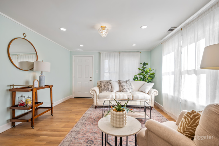  Charming Savannah 2BR | Pet Friendly + Games 