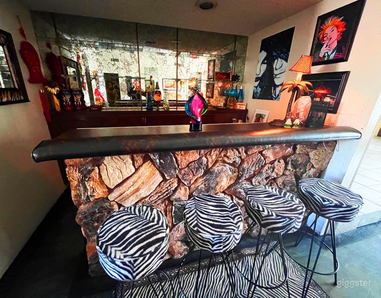  Unique 70s Retro Vintage Vegas Home Huge Pool Yard 