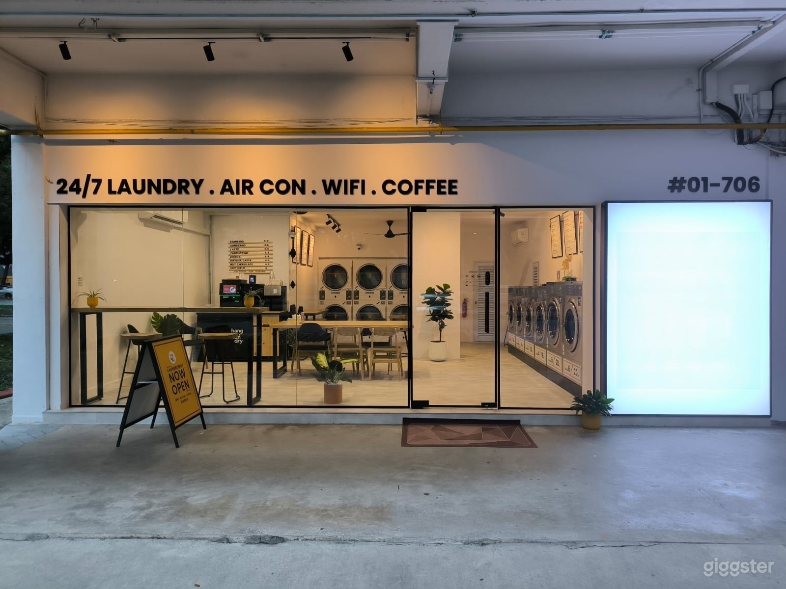 Modern Laundromat with Air Con & Coffee Photo 2