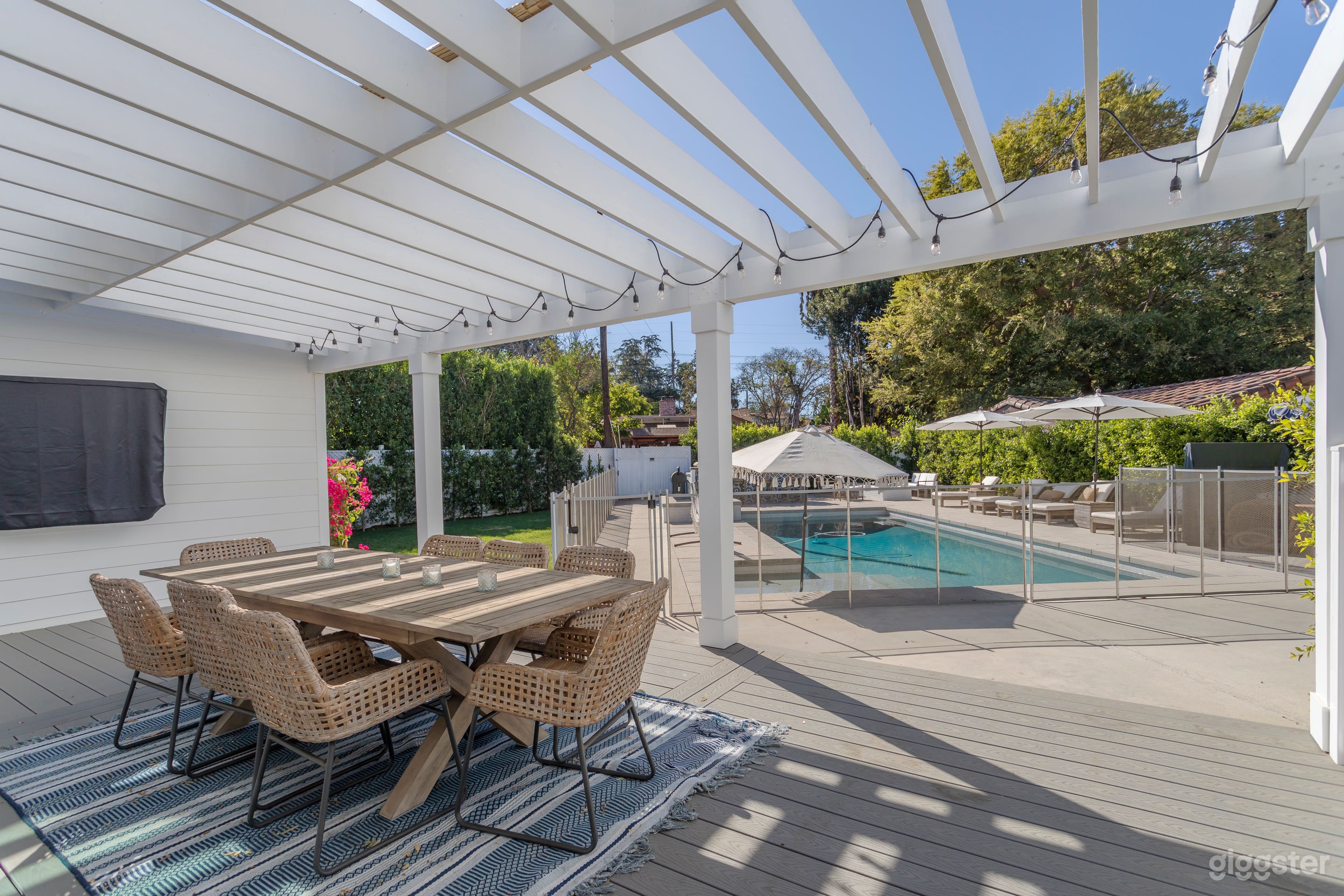 Brand new home for Production Sherman oaks Photo 1