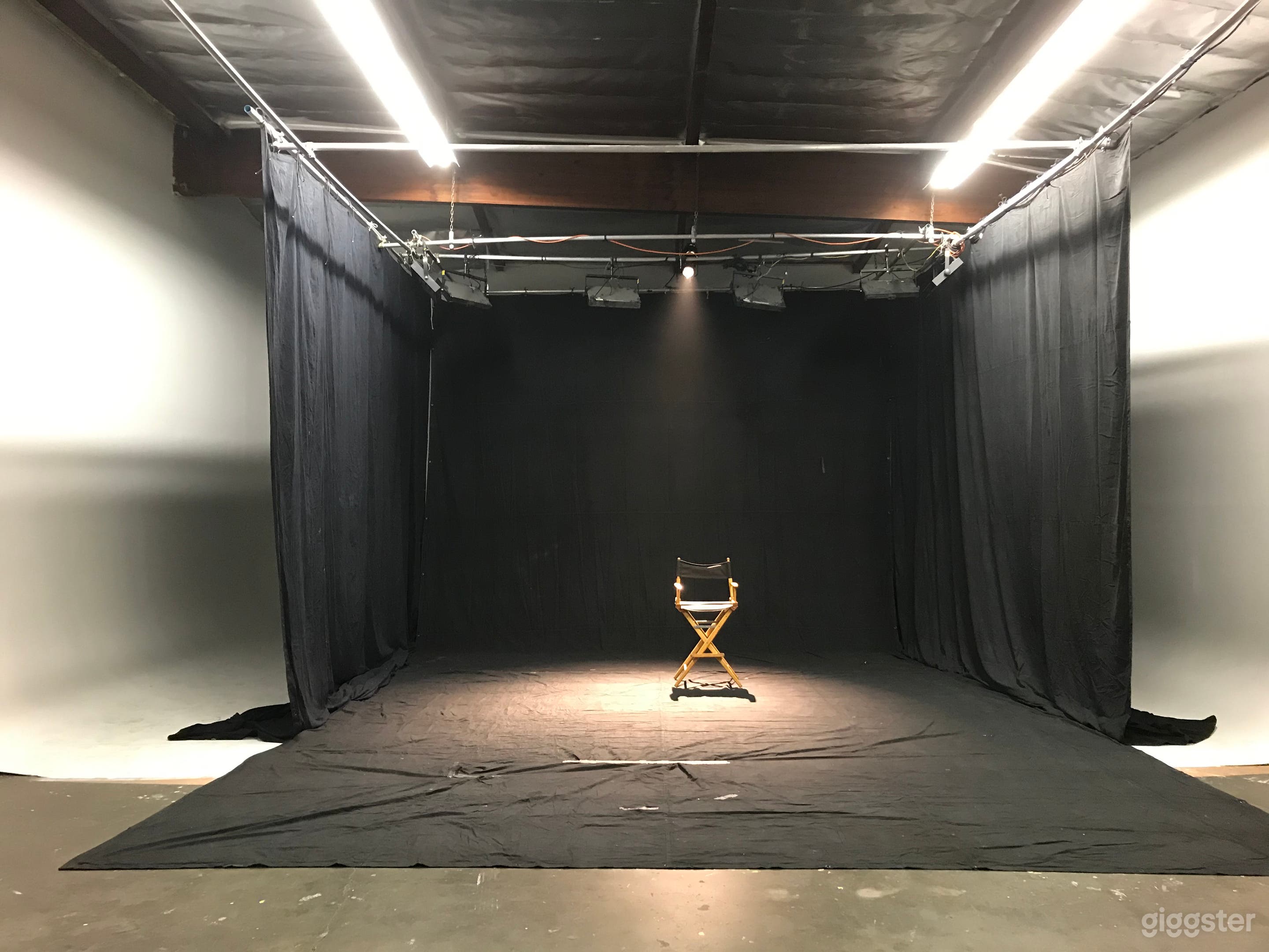 Black Void Studio Photo 1