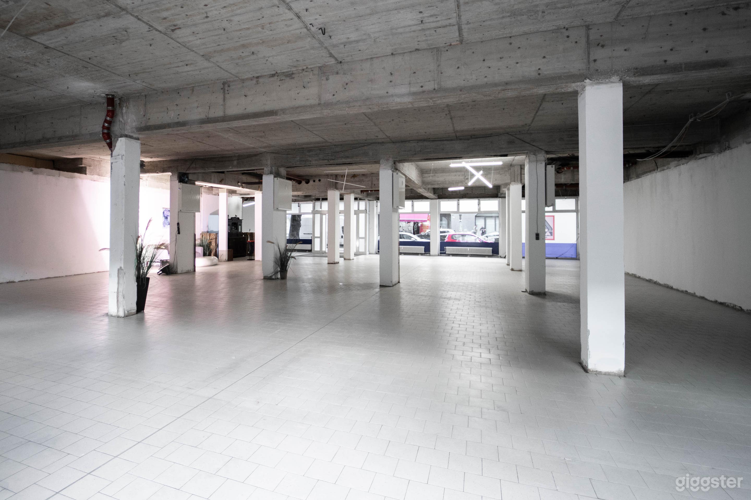 Geräumiges Studio/Veranstaltungsort im Herzen Berlins Foto 3