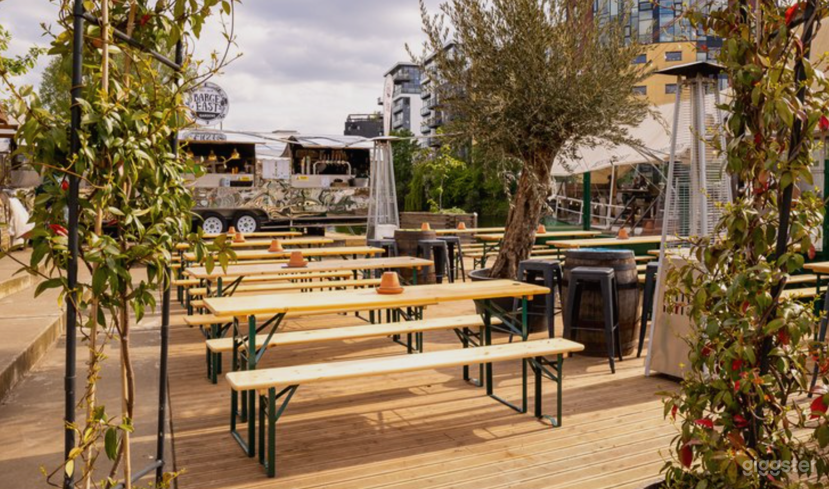 Barge East, Terrace Bar And Kitchen Photo 1