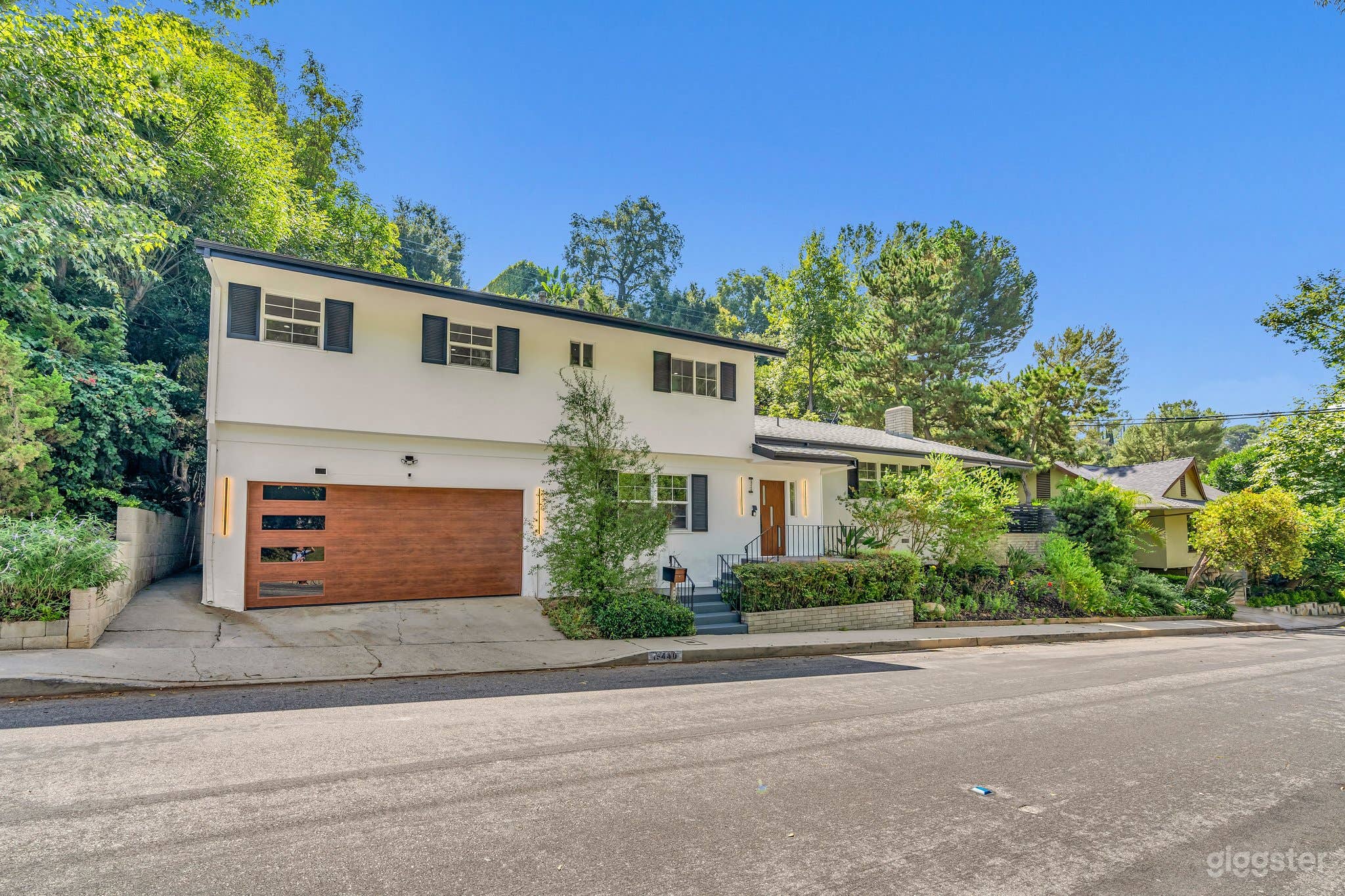 Zen home for meetings, photoshoots and events Photo 2