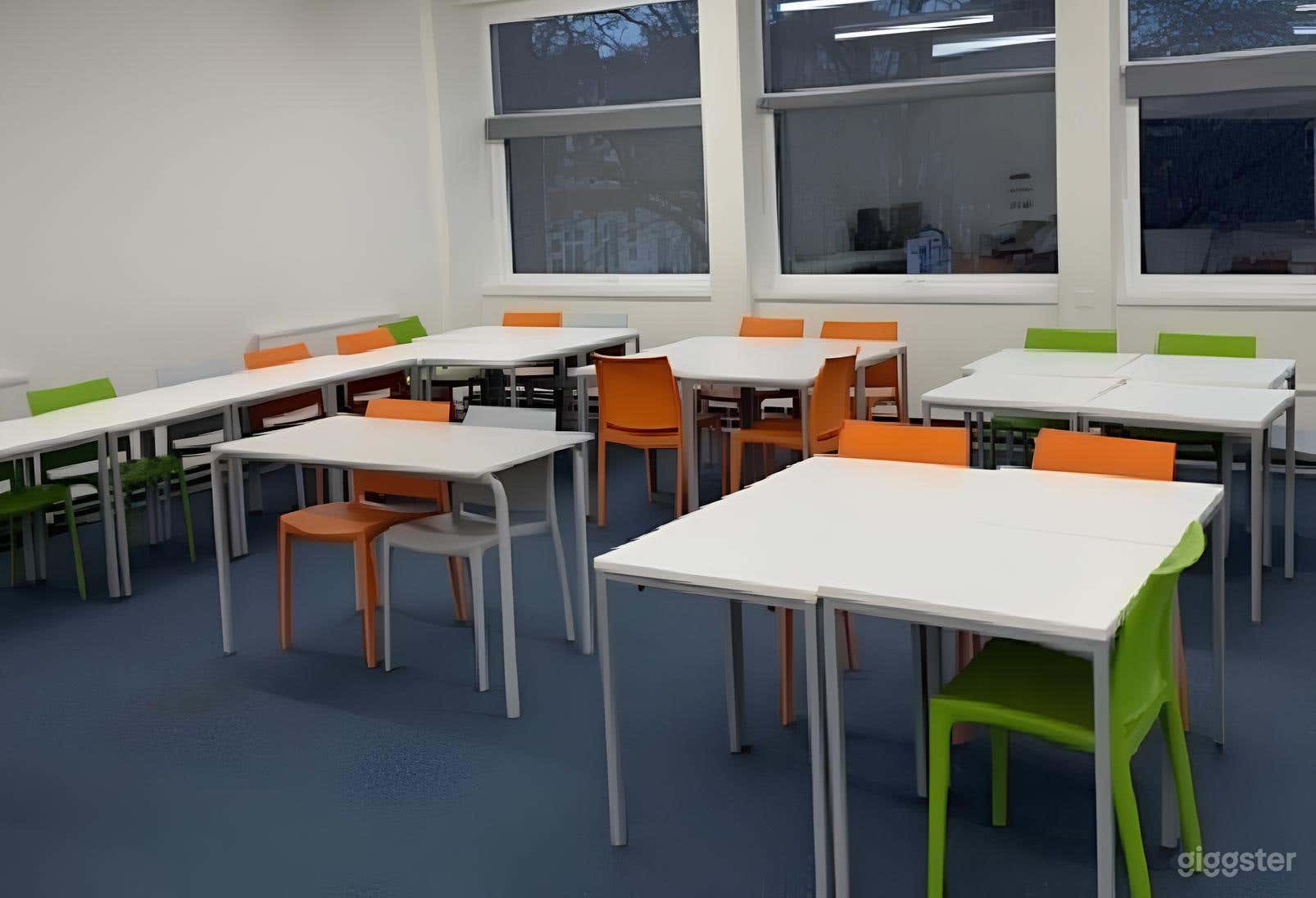 Modern Classroom - Regents Park Photo 2