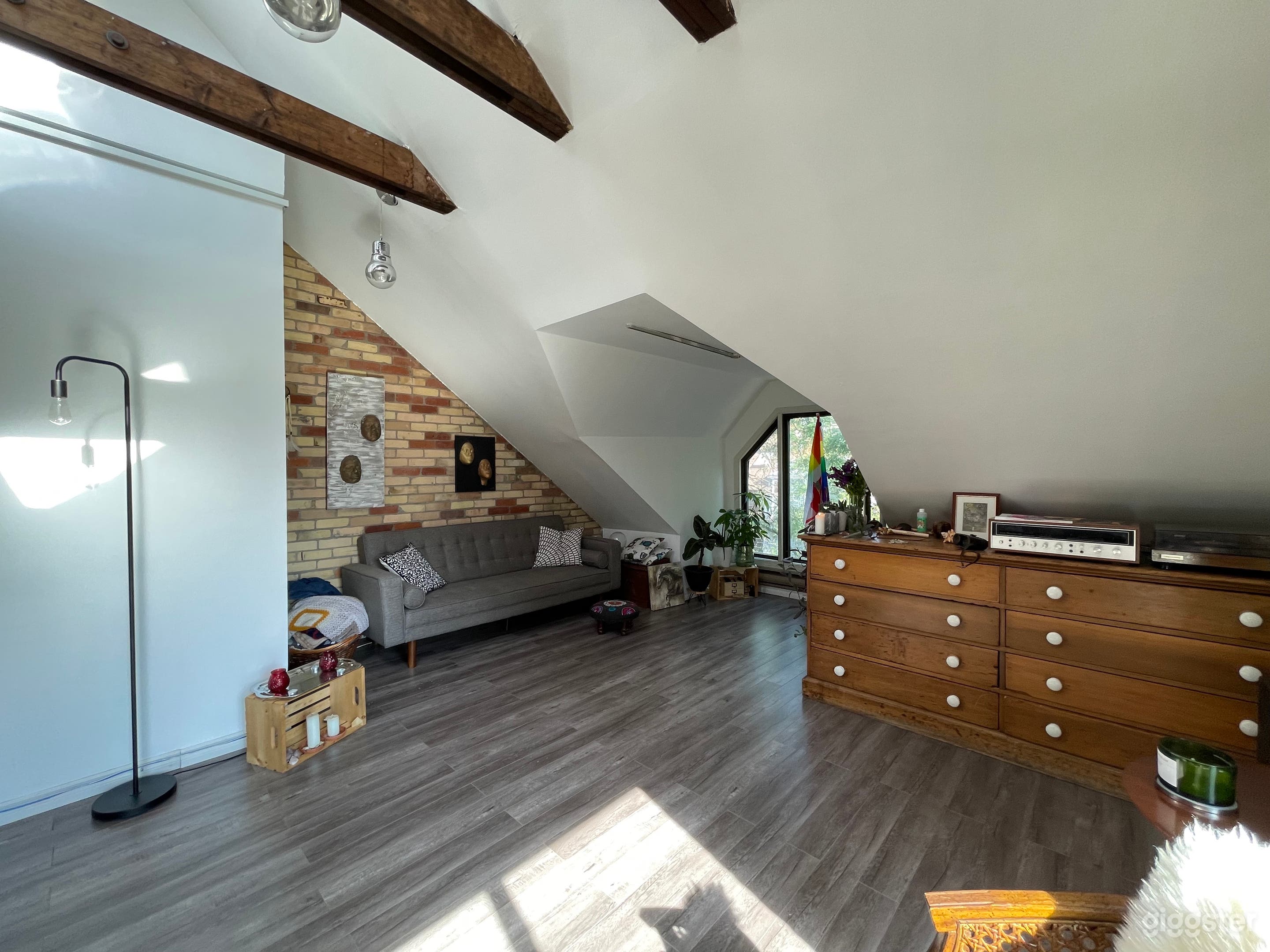 HISTORIC 1880s-era NYC Style Treehouse Loft  Photo 2