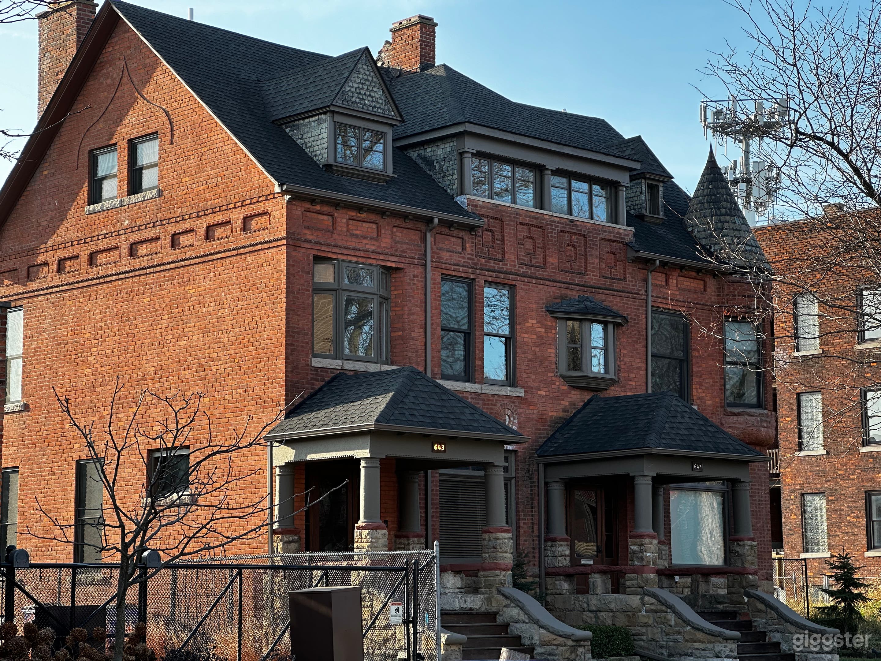Detroit's Gem- Historic 19th century's house Photo 1