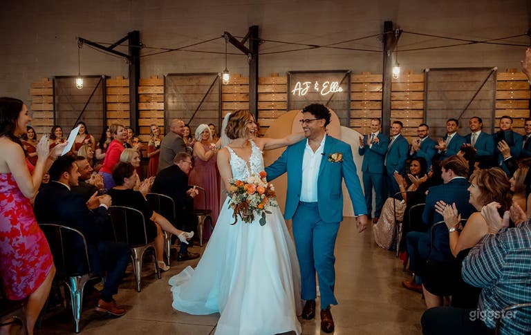  Stunning Outdoor Patio And Bar 