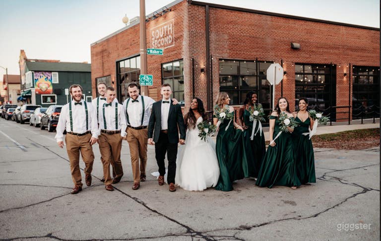  Stunning Outdoor Patio And Bar 