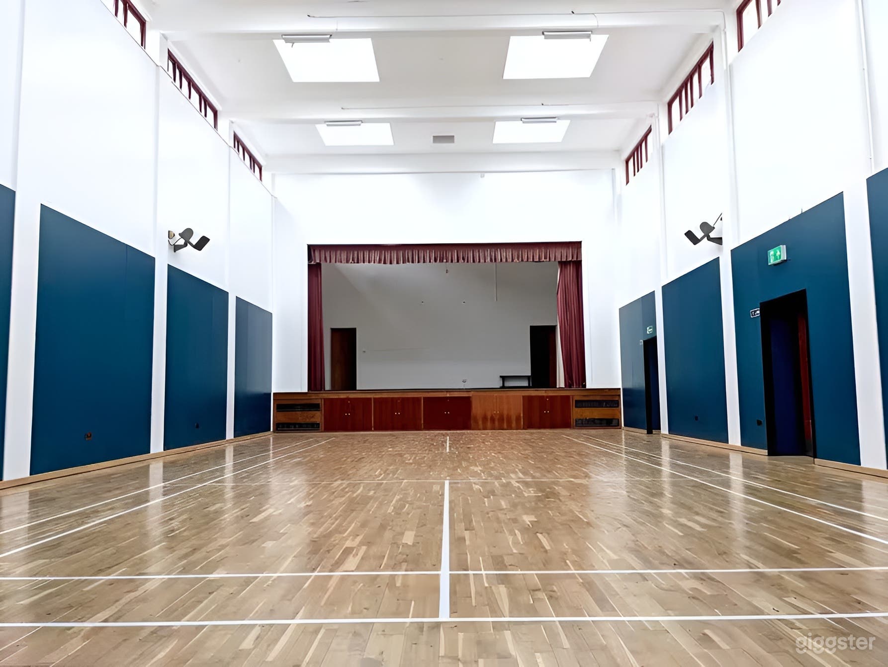 The Sports Hall Photo 4