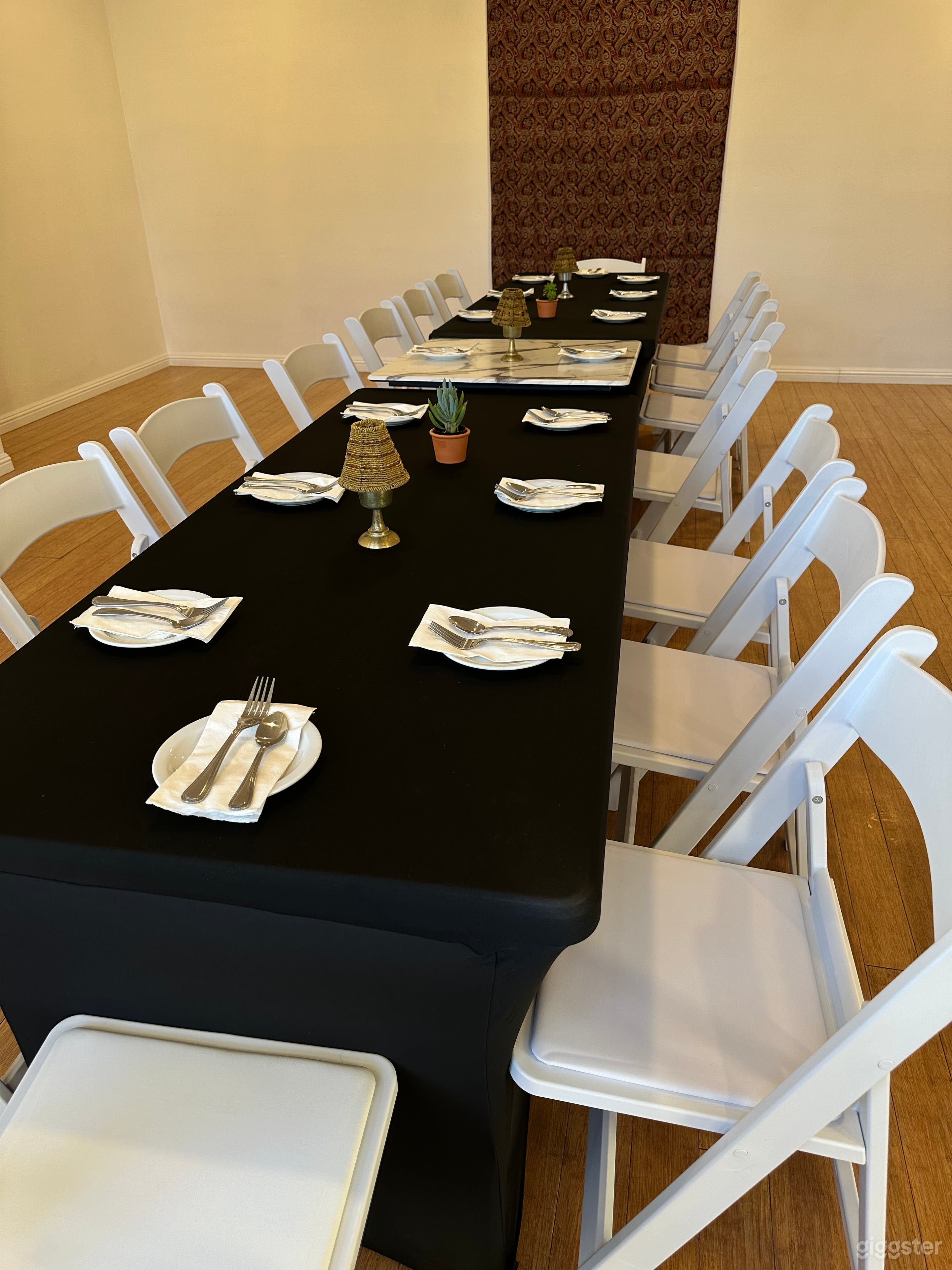 Versatile Production & Event Space w/ Bar (Up to 150 Guests) Photo 4