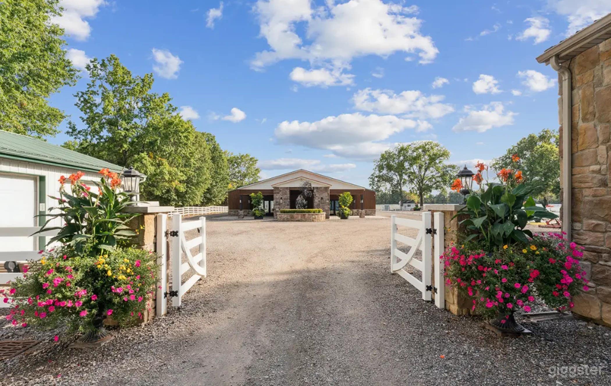 48 acre farm  Photo 4