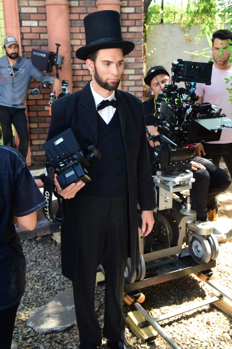  BTS of Oasis | Outdoor Studio Space for Rent 