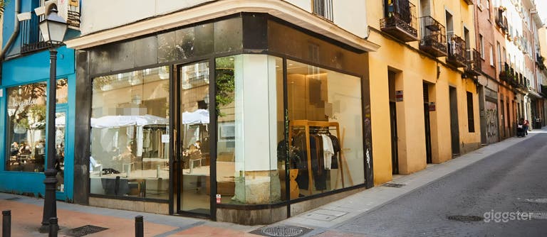  Stilvoller 32 m² sonnenbeschienener Event- & Pop-Up-Raum in Madrid 