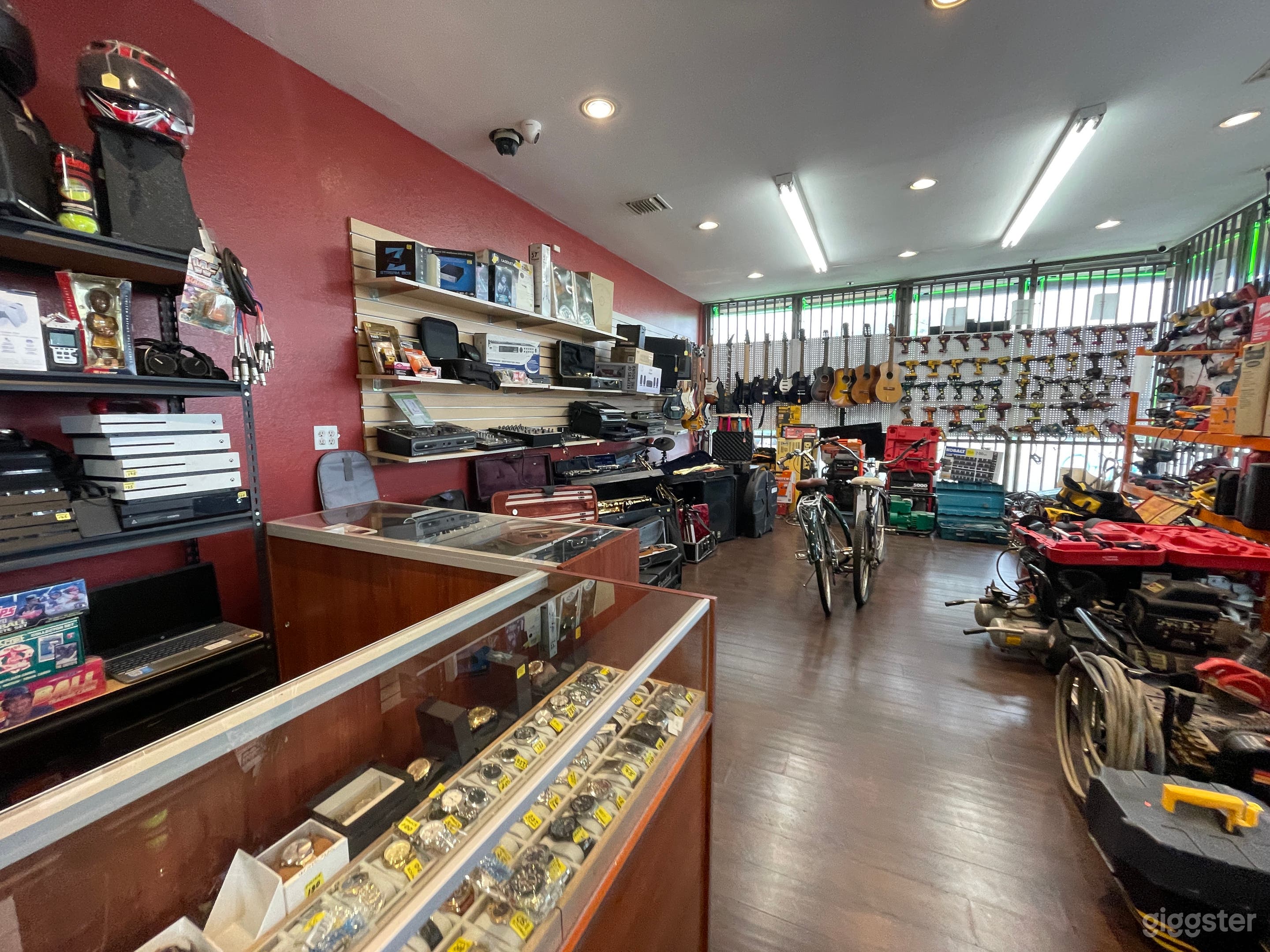 Organized Pawn Shop Photo 1