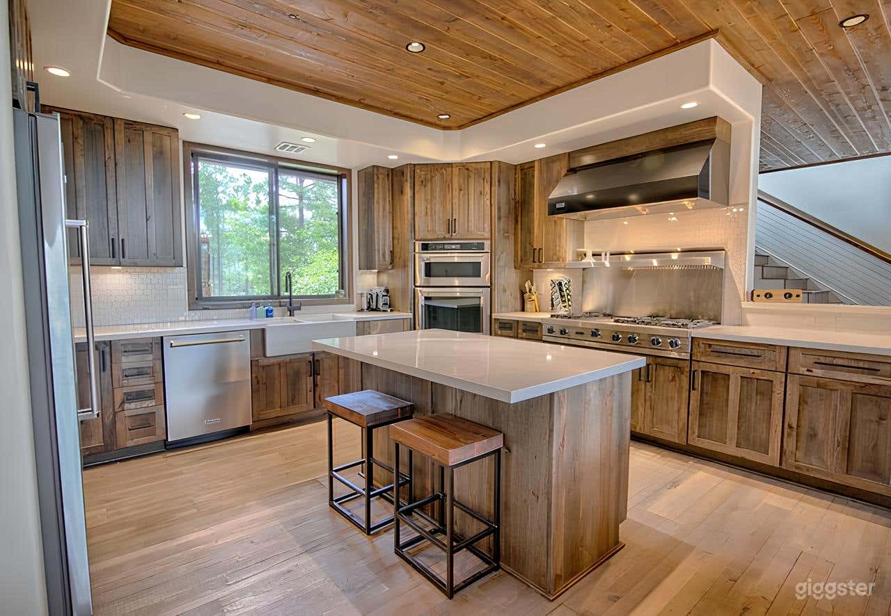 Whispering Pines Photo 4