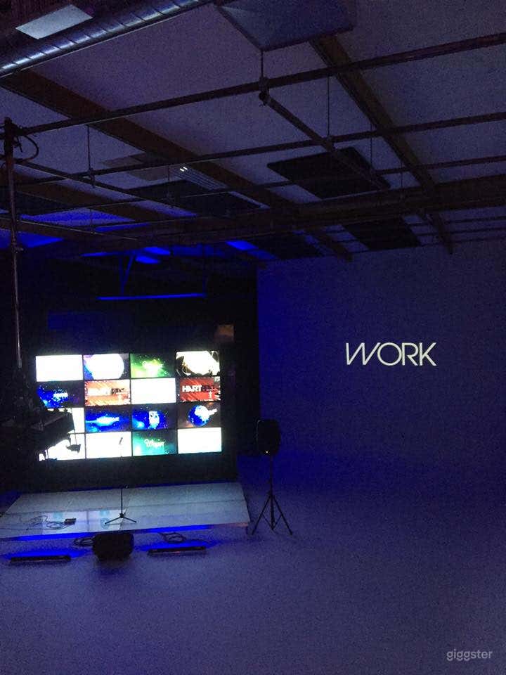 Stage C Studio in Canoga Park Photo 4