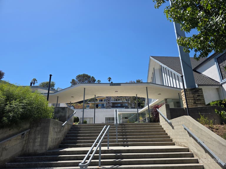  A Sacred Space, FilmShoot & Occasion Ready (Entire Property) 