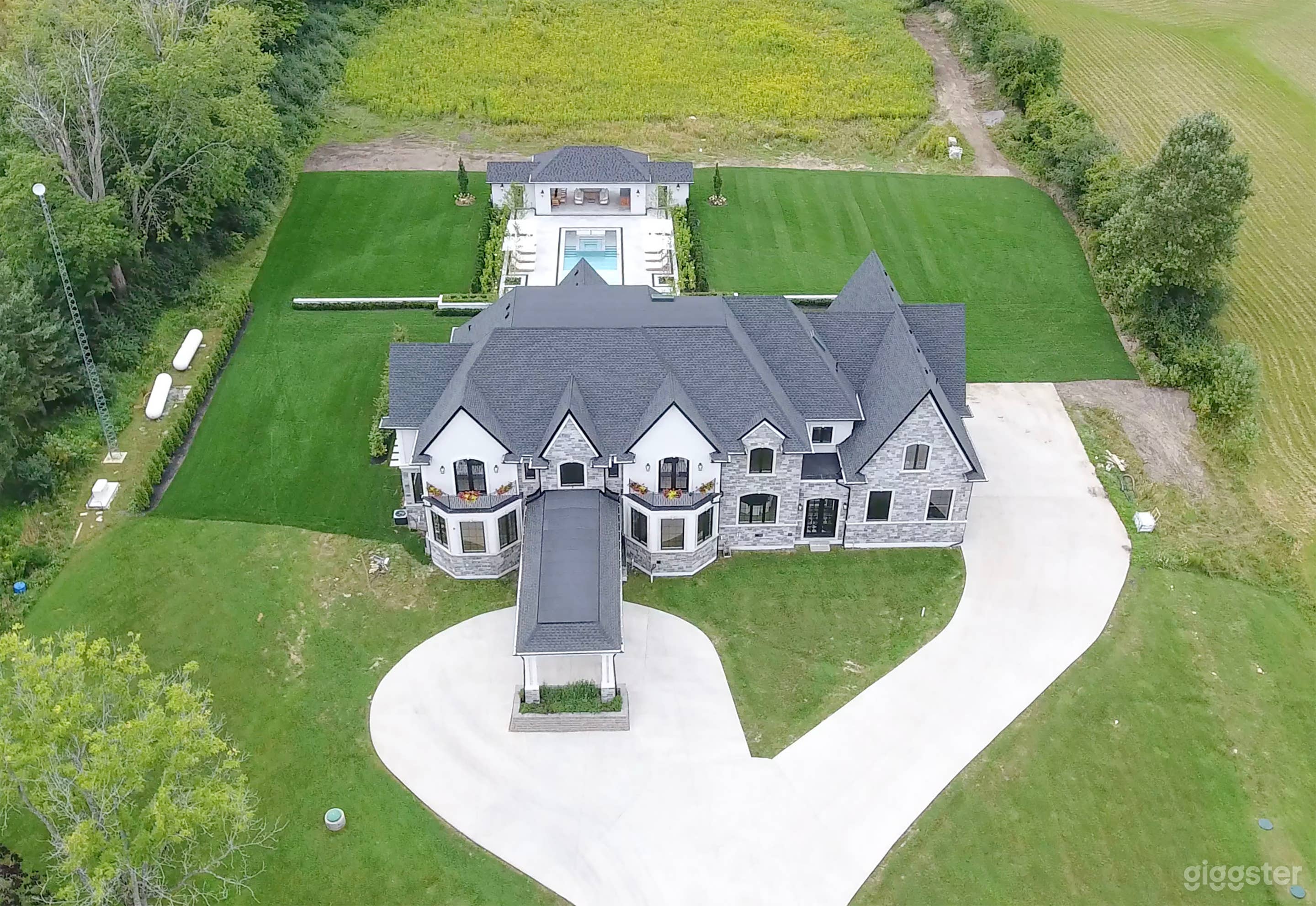 14,500 Sq Ft Mansion with Resort Level Pool Photo 4