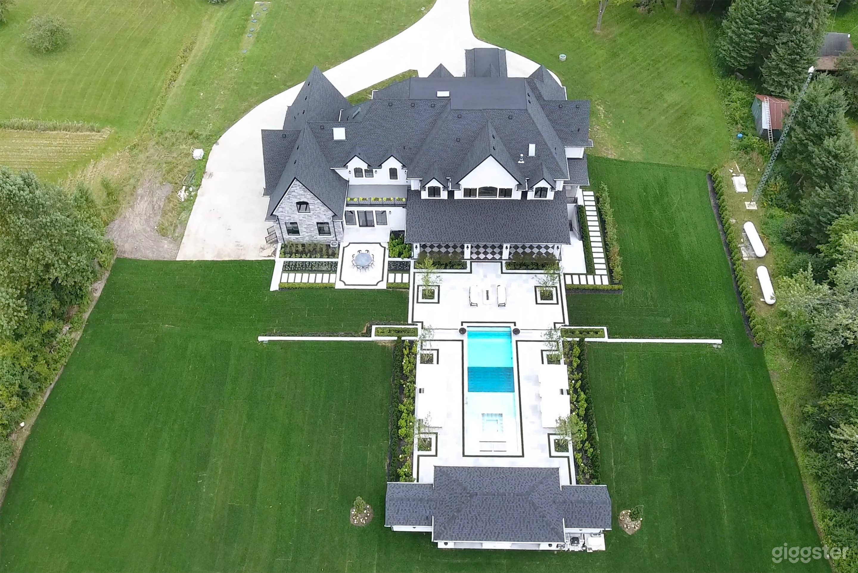 14,500 Sq Ft Mansion with Resort Level Pool Photo 3