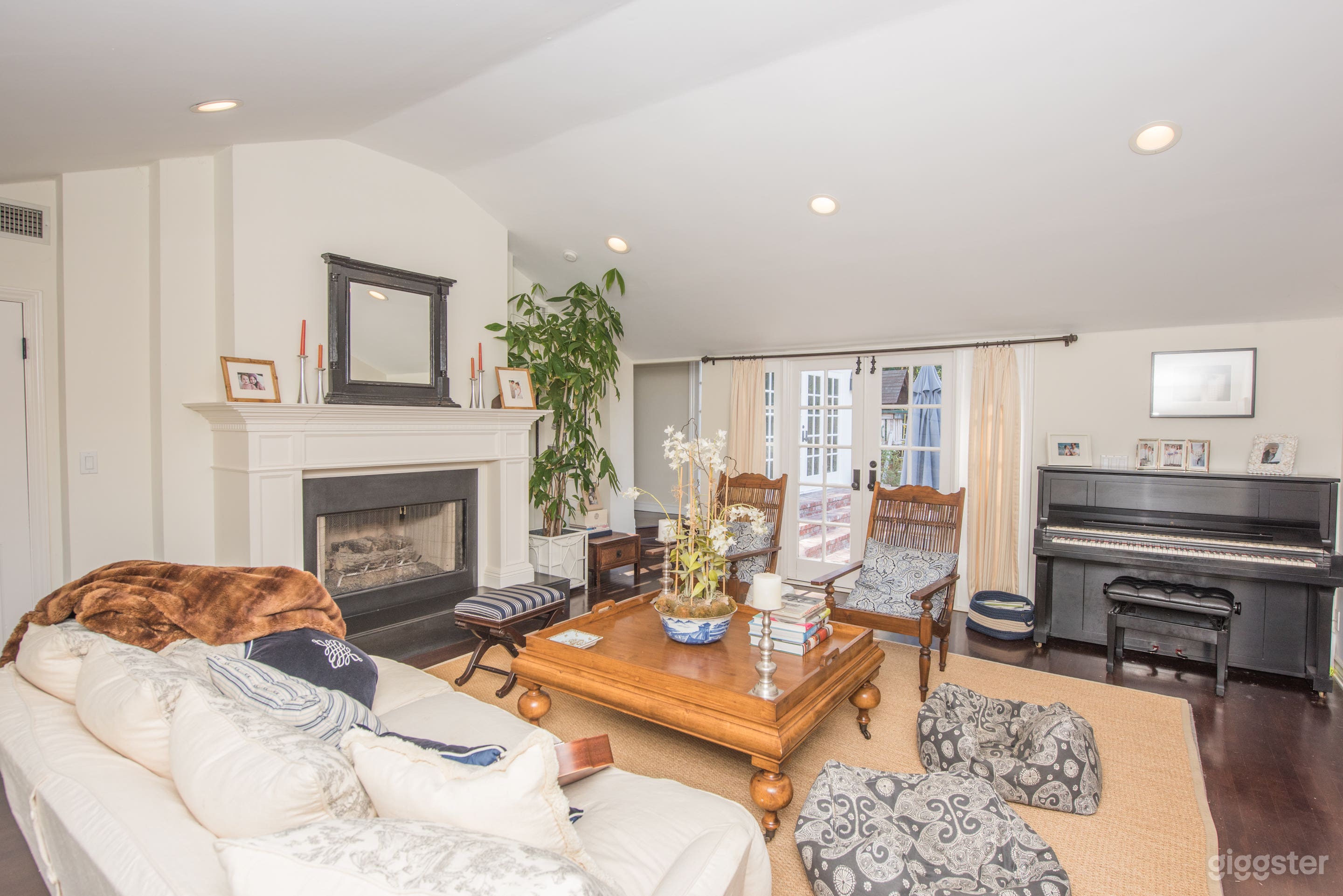 Valley Family Home Photo 4