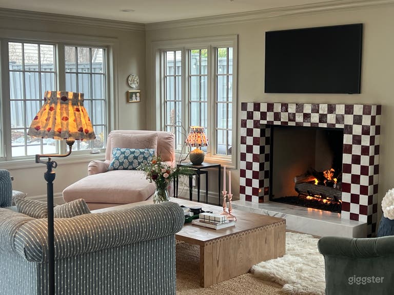  English cottage charm, remodeled historic home 