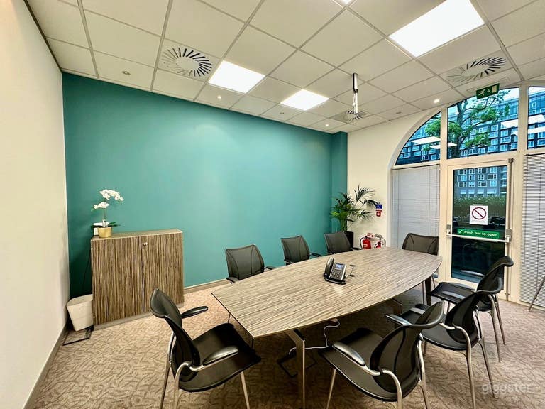  Spacious Boardroom A and B for your Business Needs 