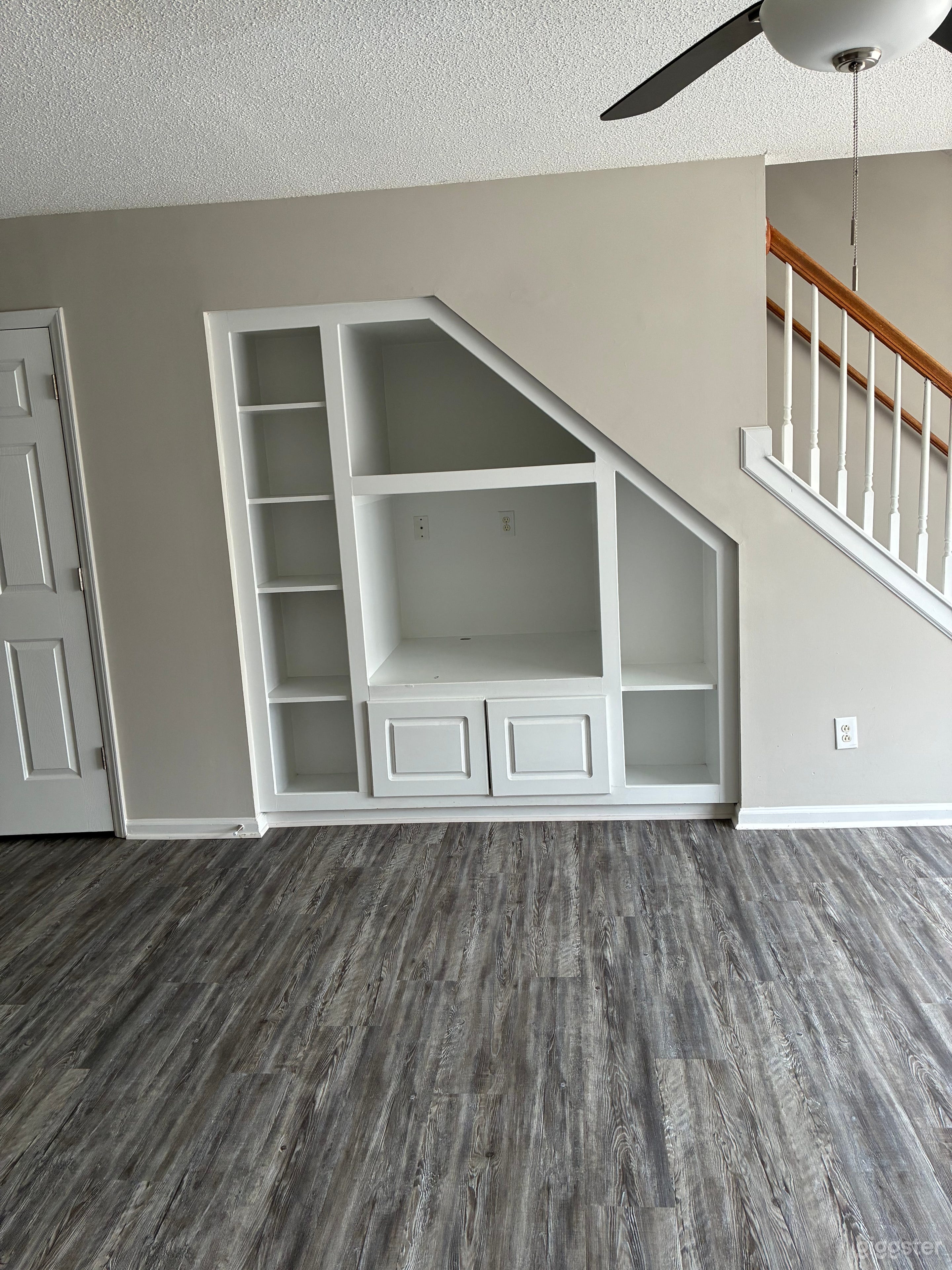 Bright Modern Townhouse for Film & Photo Photo 1