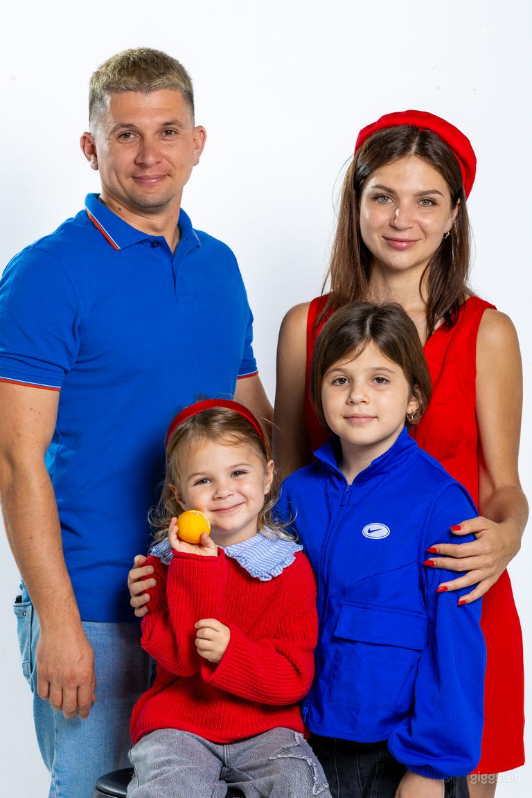  Photo Studio + Pro Studio + Yoga space 