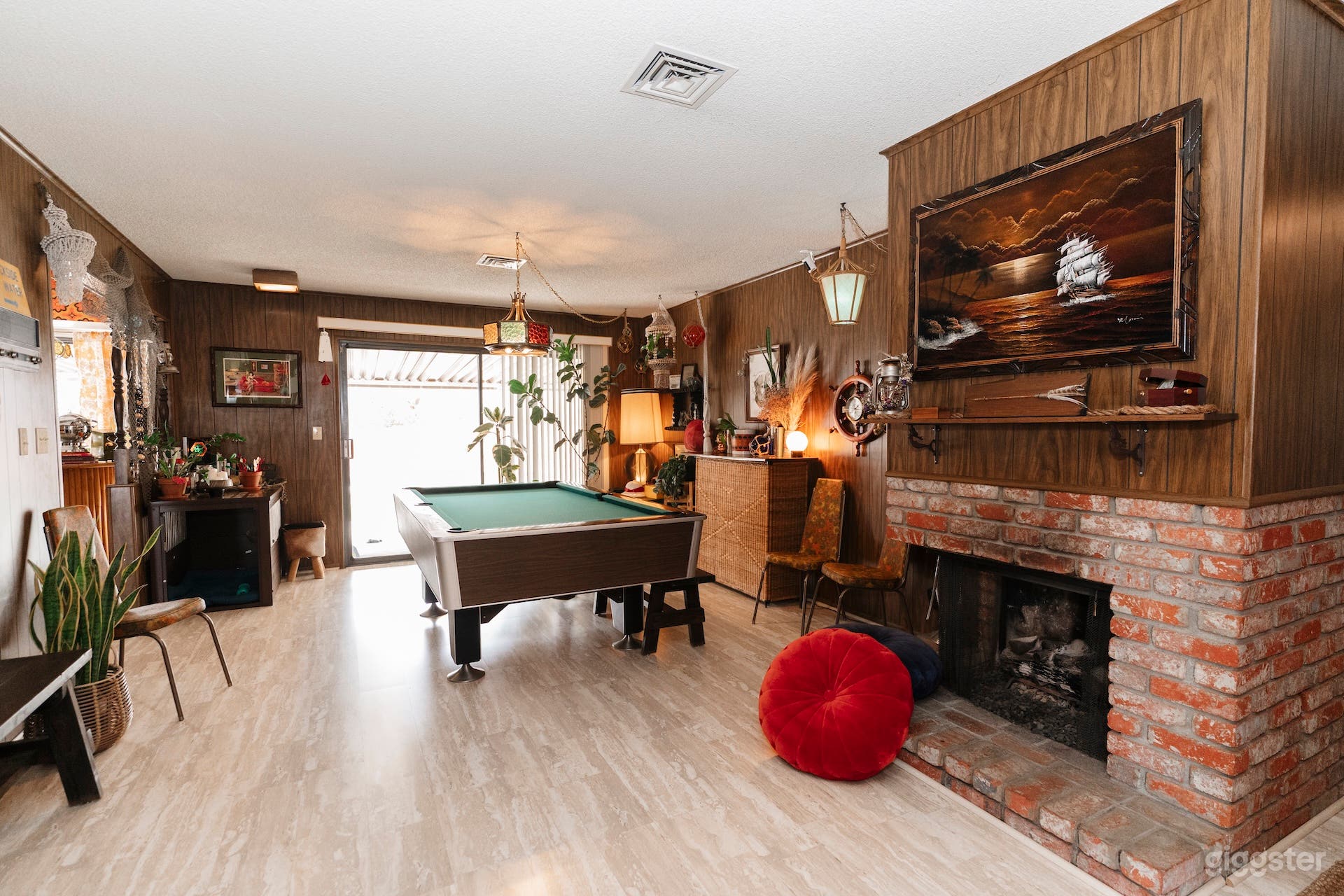 That 70's House Las Vegas | Retro Style Home Photo 4