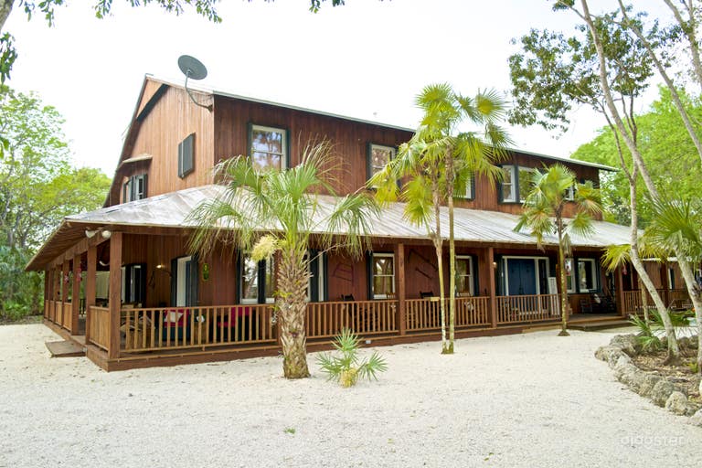  Front VIew Showing Wrap Around Porch 