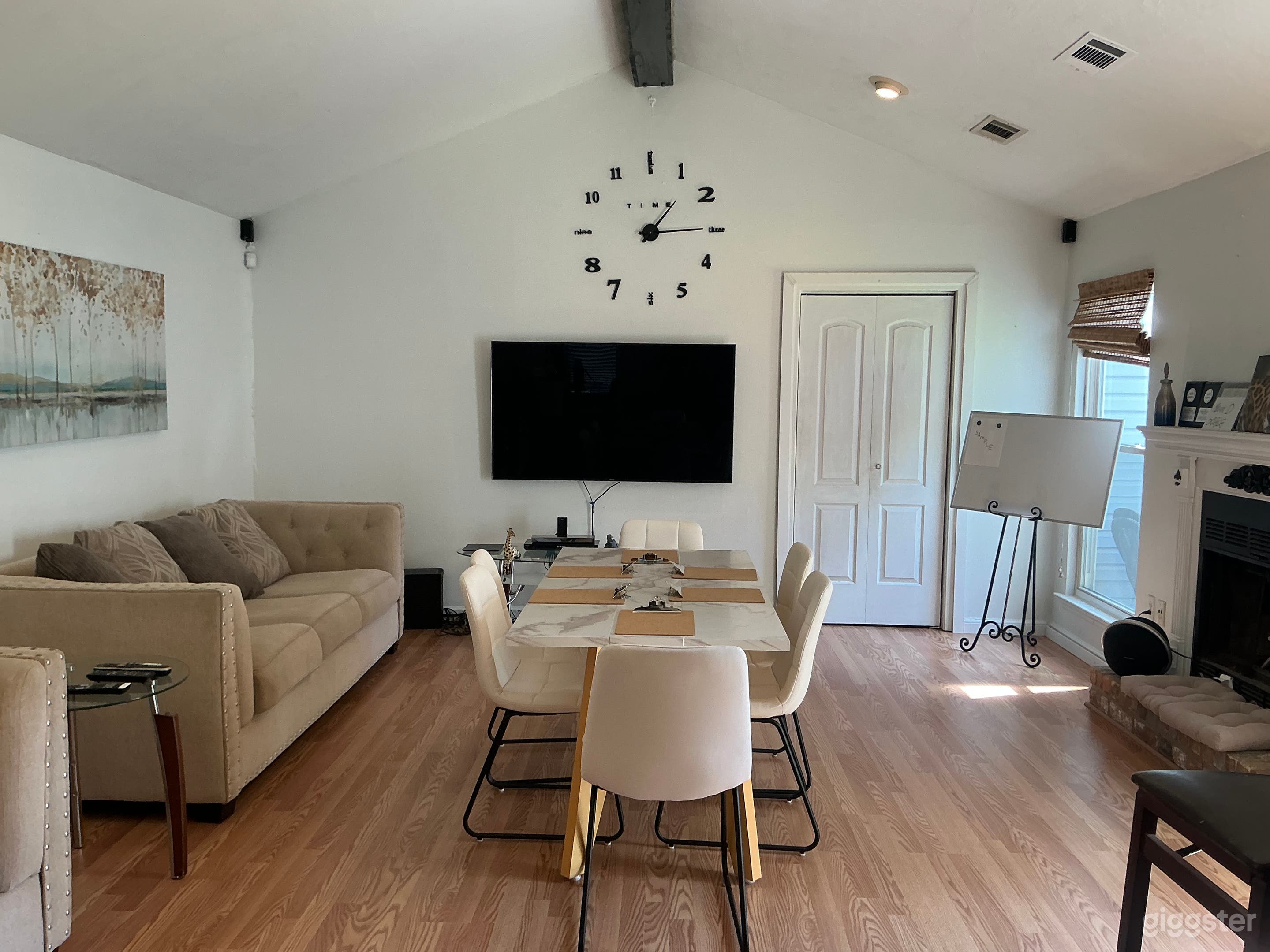 Quiet, Safe, Spacious Home for Meetings, Content Creation Photo 1