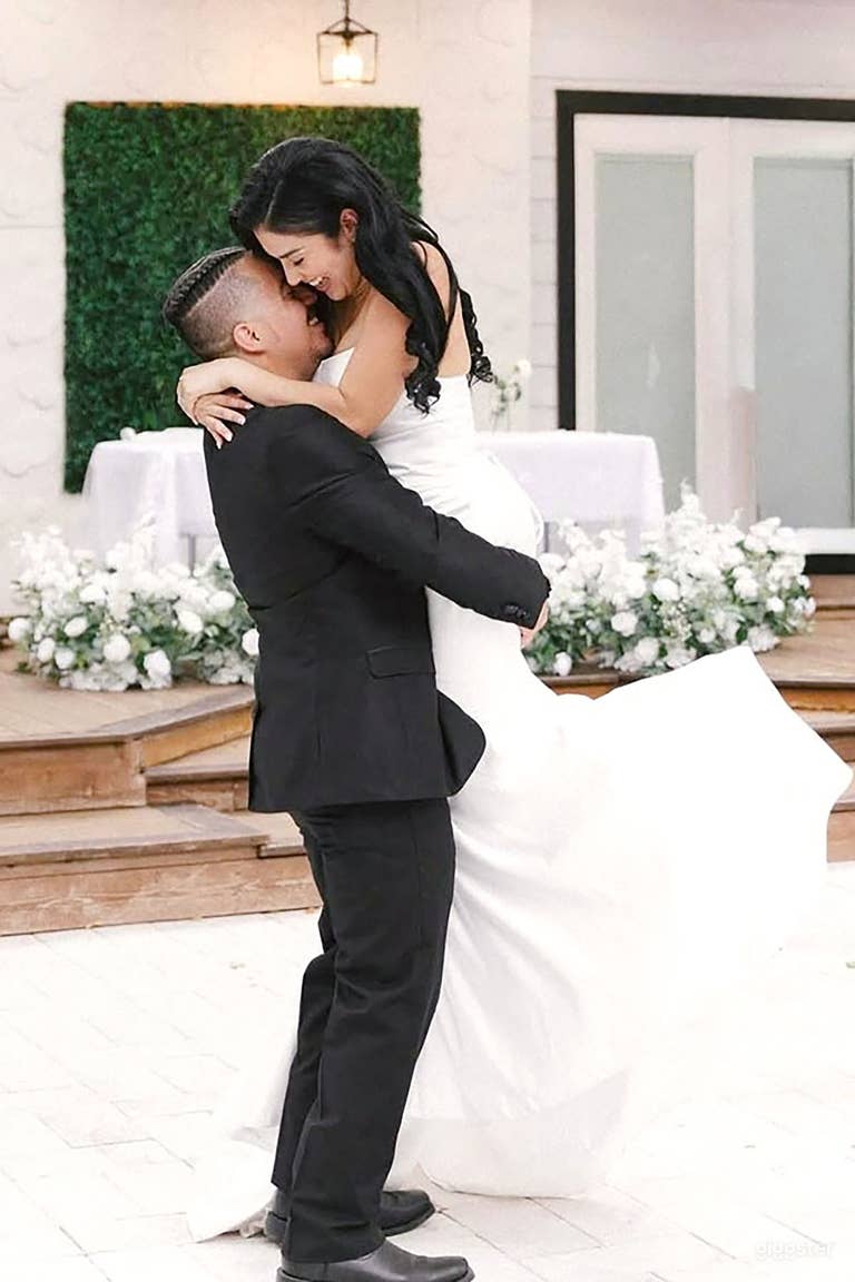  Modern Bungalow for Unique Events 