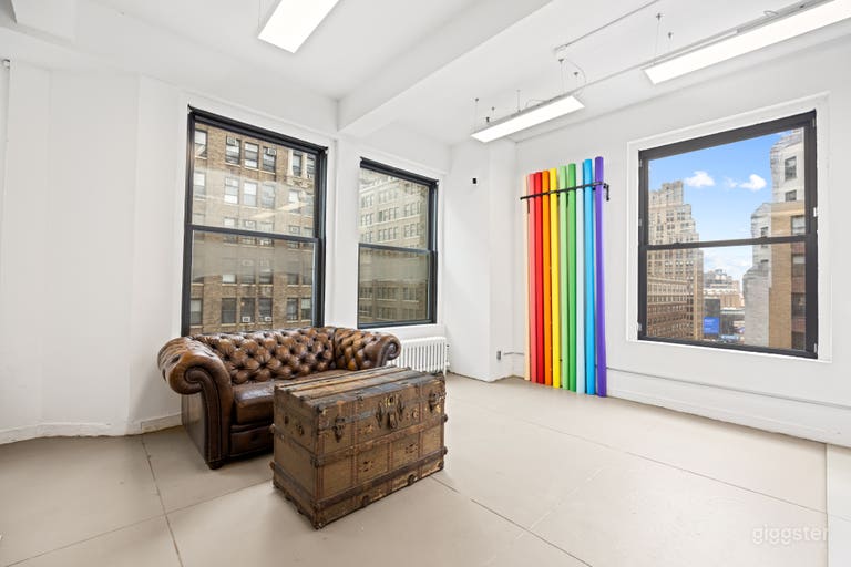  1220: Affordable Natural Light Studio w Cyc Wall 