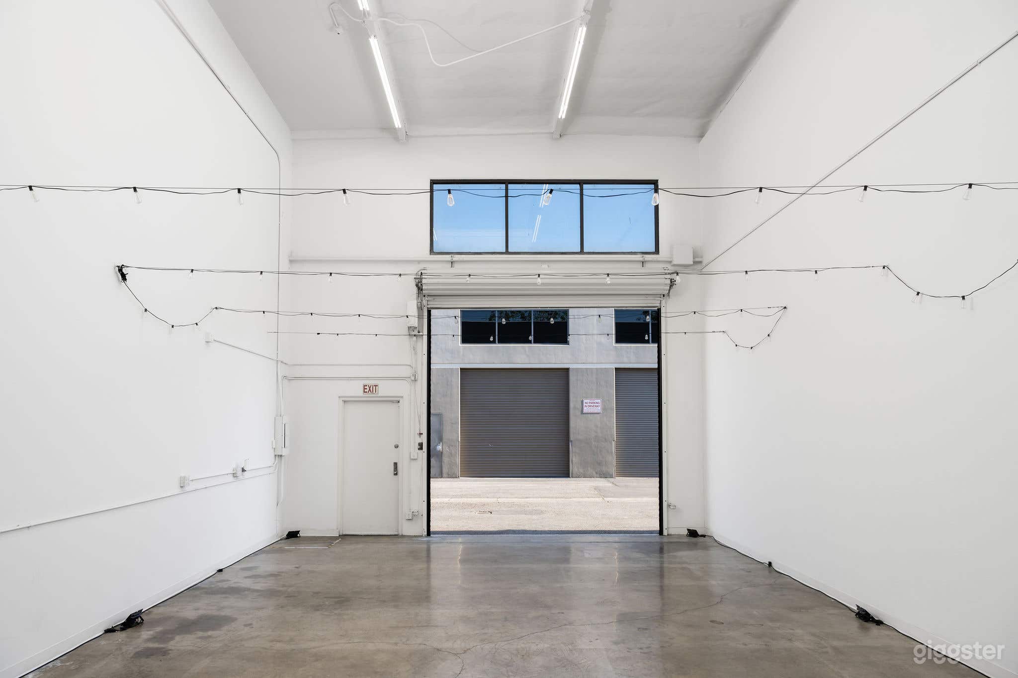 WAREHOUSE STUDIO 