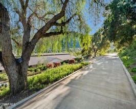  Gorgeous Ranch Available for Filming 