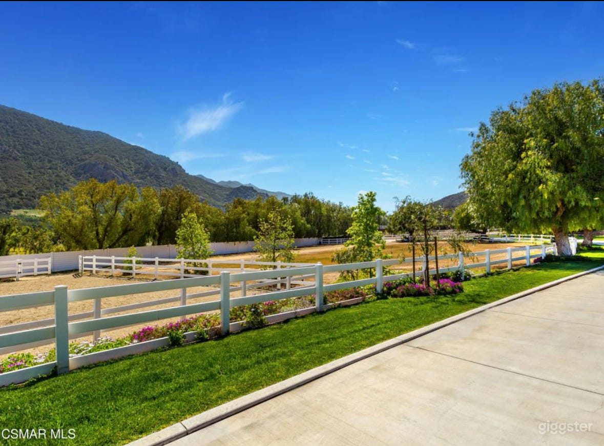 Gorgeous Ranch Available for Filming Photo 3